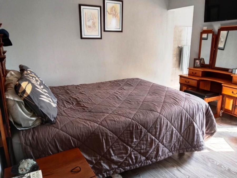 2 Bedroom Property for Sale in De Klerkshof Gauteng
