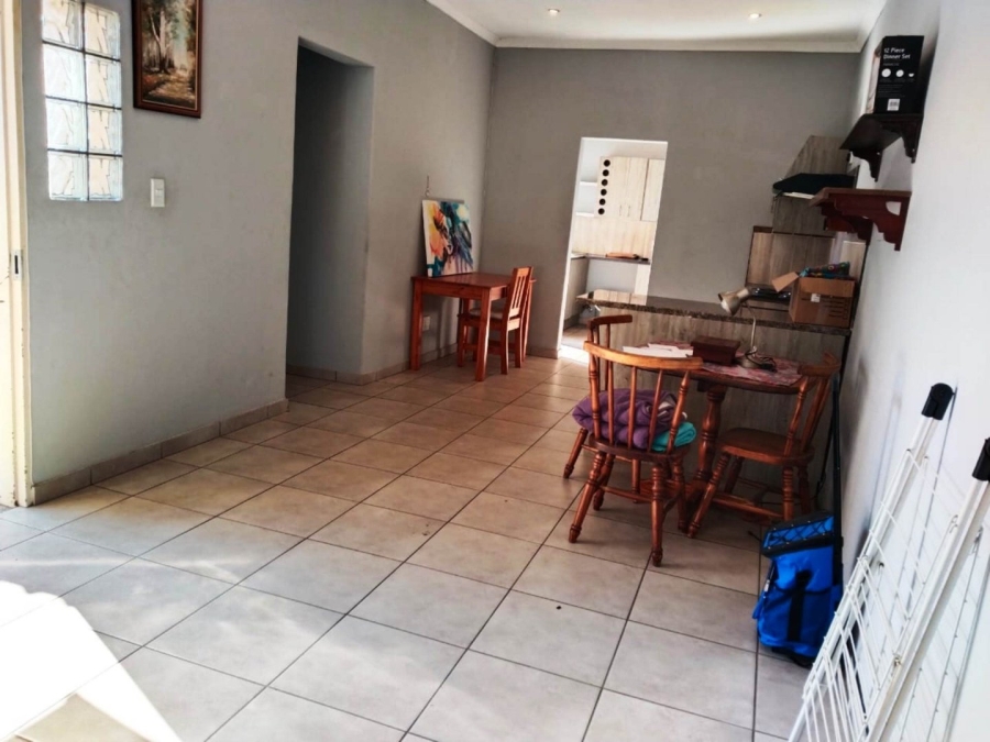 2 Bedroom Property for Sale in De Klerkshof Gauteng