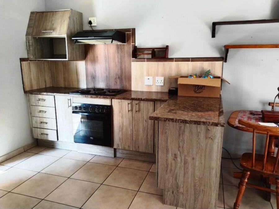 2 Bedroom Property for Sale in De Klerkshof Gauteng