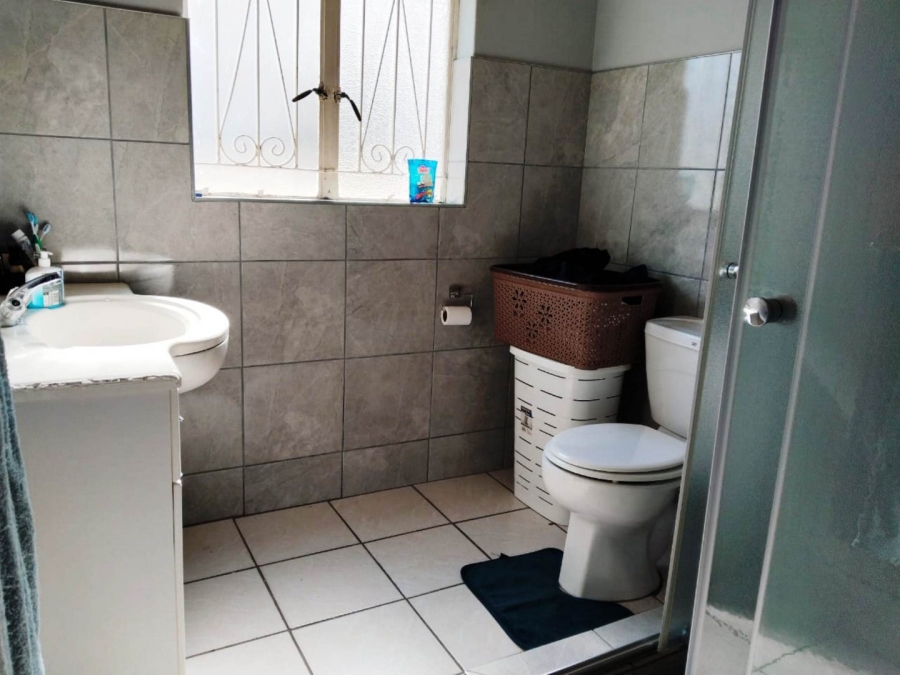 2 Bedroom Property for Sale in De Klerkshof Gauteng