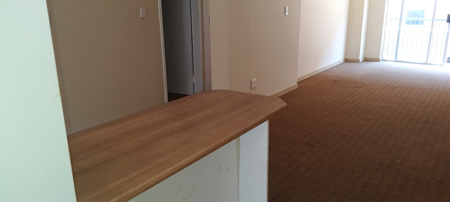 To Let 2 Bedroom Property for Rent in Die Hoewes Gauteng