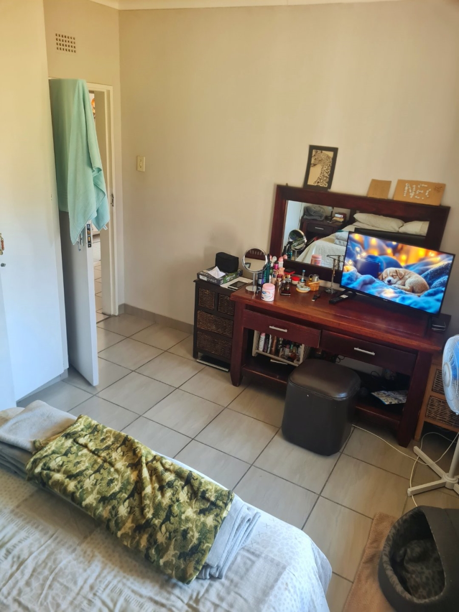 3 Bedroom Property for Sale in Vanderbijlpark SW 5 Gauteng