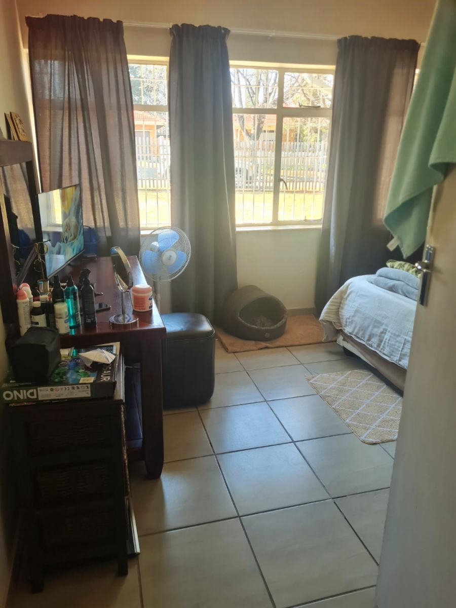 3 Bedroom Property for Sale in Vanderbijlpark SW 5 Gauteng