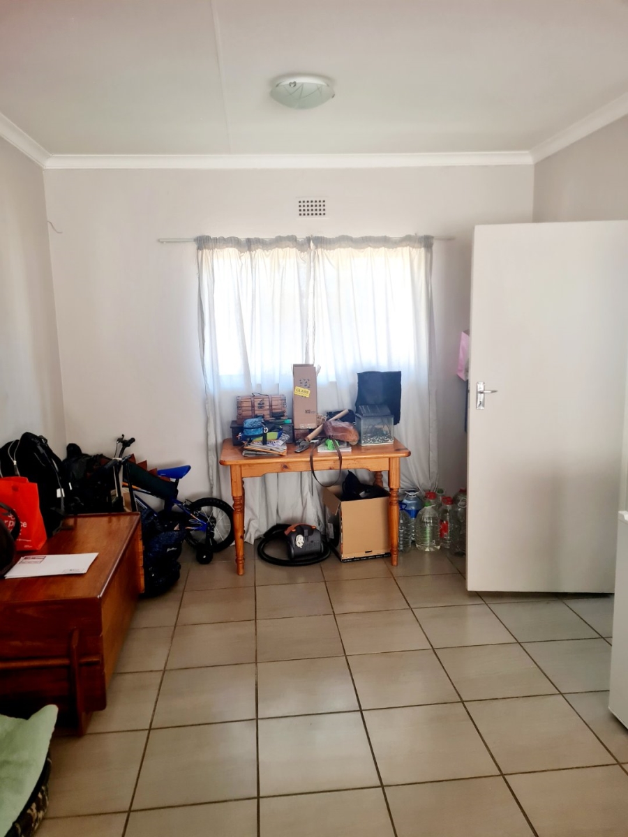 3 Bedroom Property for Sale in Vanderbijlpark SW 5 Gauteng