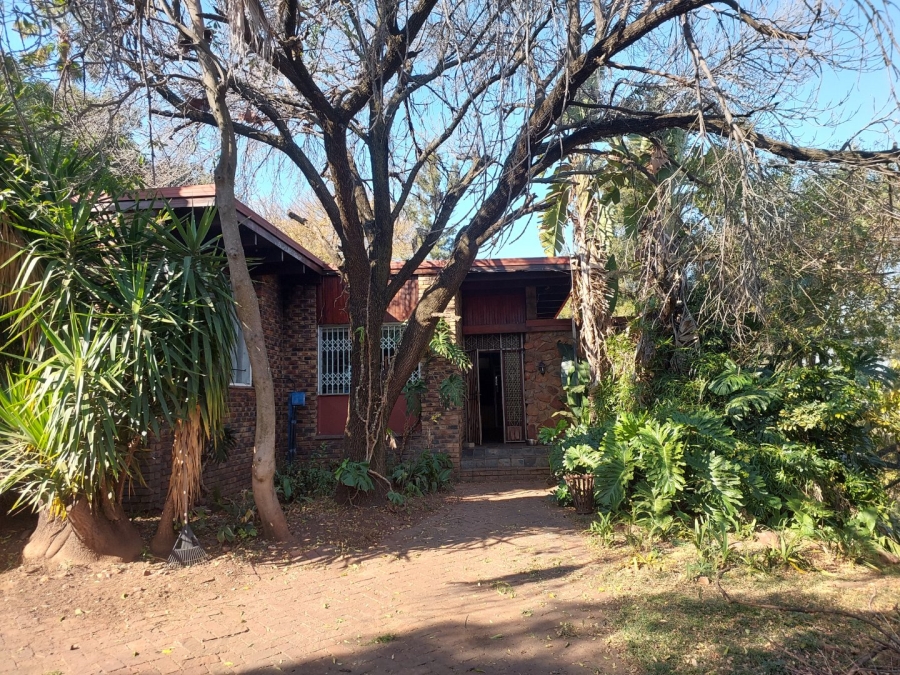9 Bedroom Property for Sale in Schurveberg Gauteng