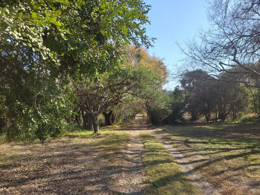 9 Bedroom Property for Sale in Schurveberg Gauteng