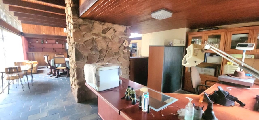 9 Bedroom Property for Sale in Schurveberg Gauteng