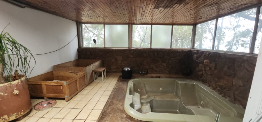 9 Bedroom Property for Sale in Schurveberg Gauteng
