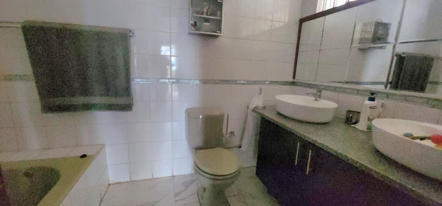 9 Bedroom Property for Sale in Schurveberg Gauteng