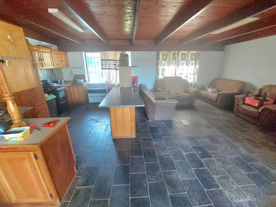 9 Bedroom Property for Sale in Schurveberg Gauteng