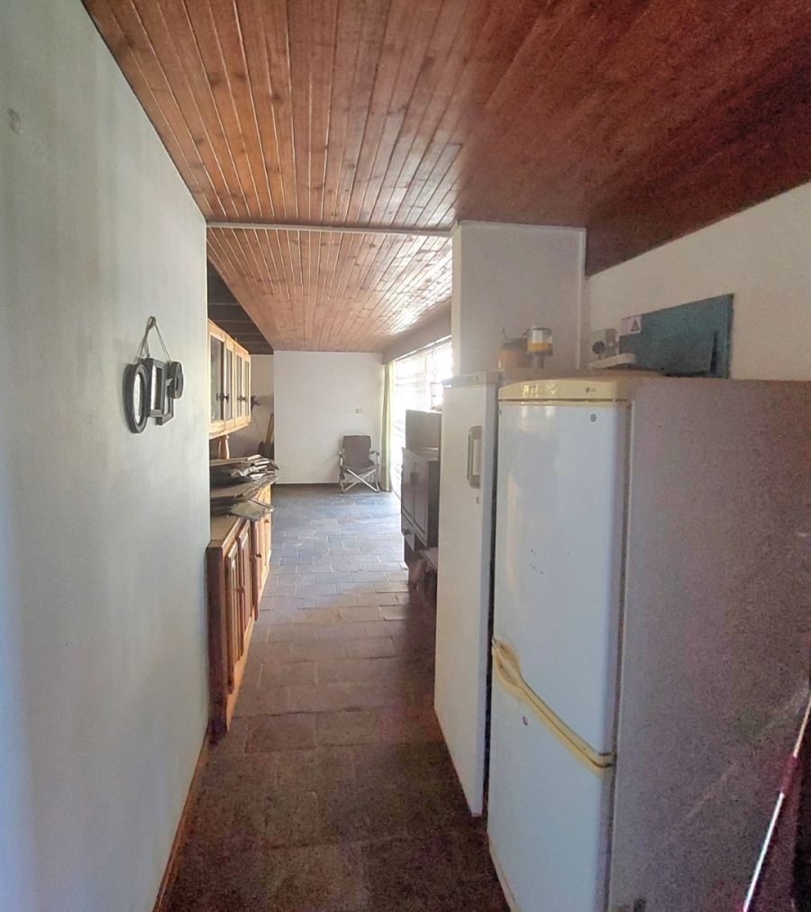 9 Bedroom Property for Sale in Schurveberg Gauteng
