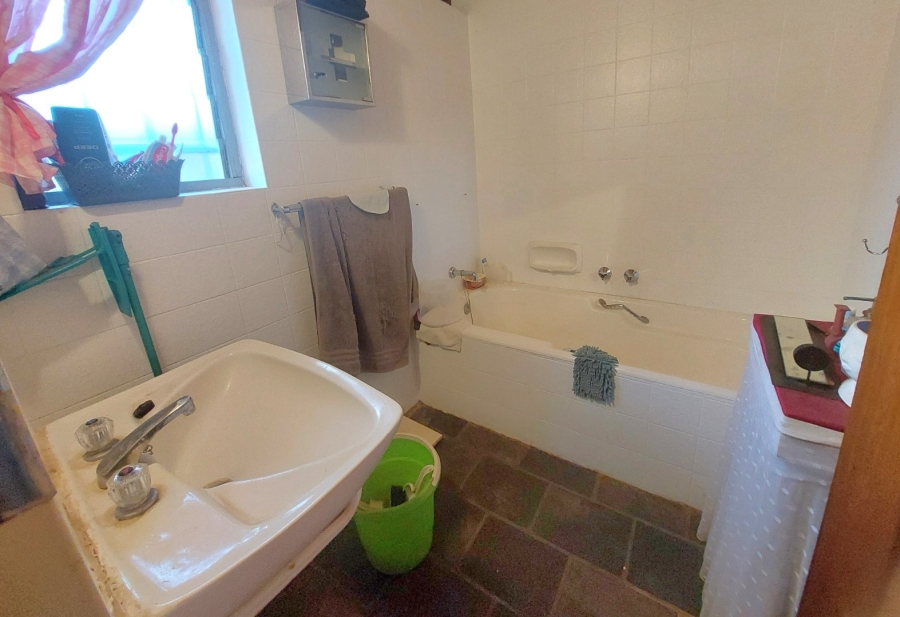 9 Bedroom Property for Sale in Schurveberg Gauteng