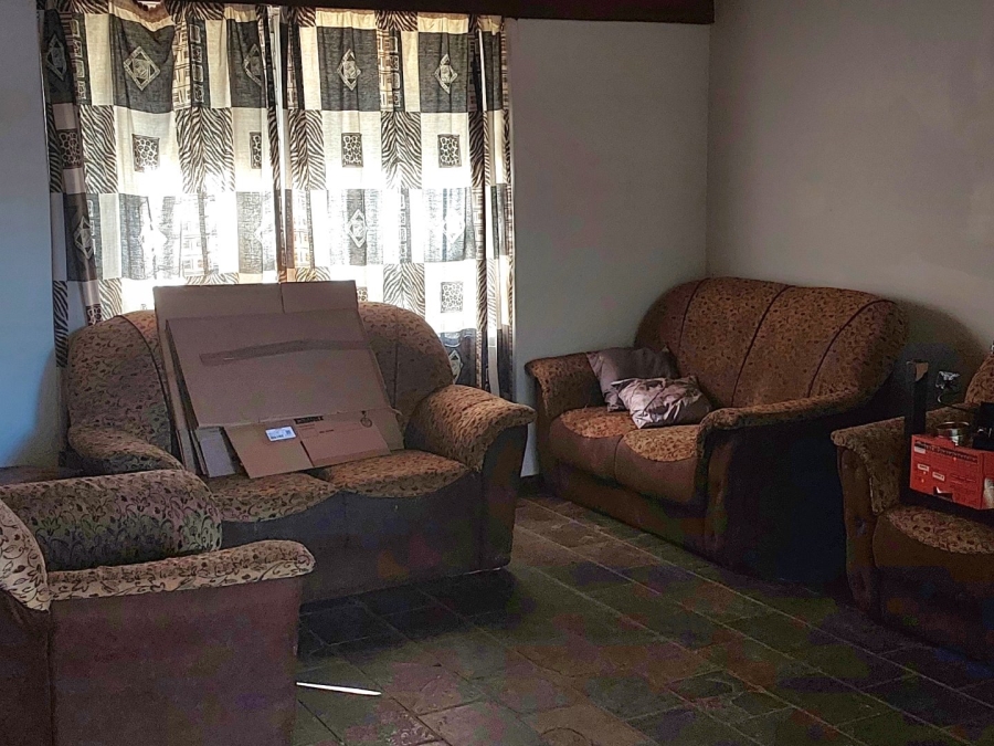 9 Bedroom Property for Sale in Schurveberg Gauteng