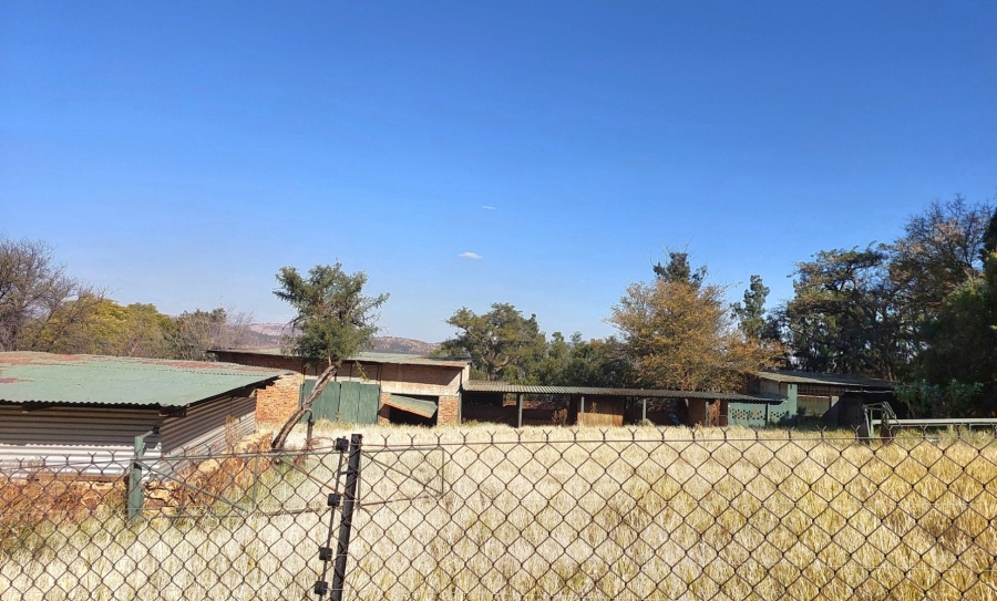 9 Bedroom Property for Sale in Schurveberg Gauteng