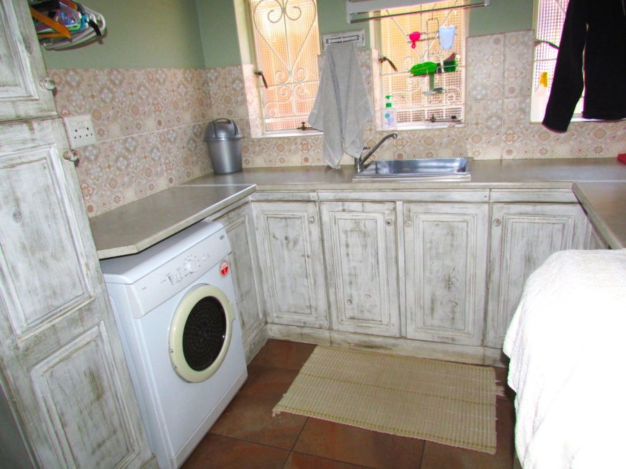 4 Bedroom Property for Sale in Vanderbijlpark SW 5 Gauteng