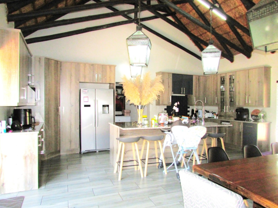 4 Bedroom Property for Sale in Vanderbijlpark SW 5 Gauteng