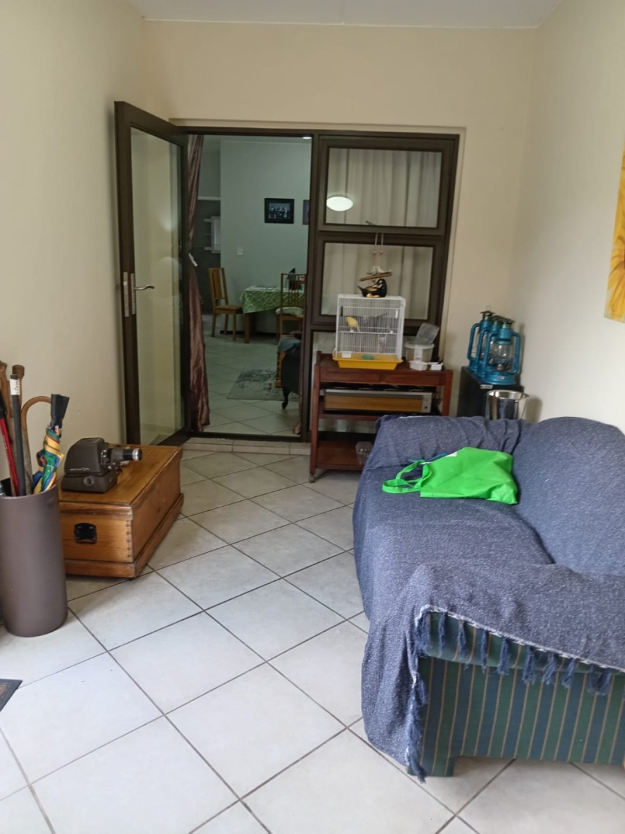 2 Bedroom Property for Sale in Goedeburg Gauteng
