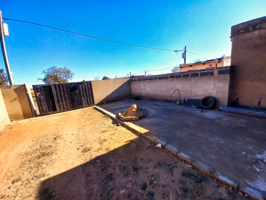 2 Bedroom Property for Sale in Rondebult Gauteng