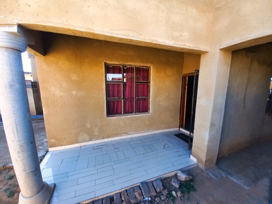 2 Bedroom Property for Sale in Rondebult Gauteng