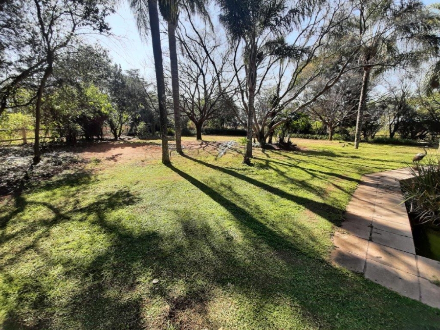 5 Bedroom Property for Sale in Randjesfontein A H Gauteng
