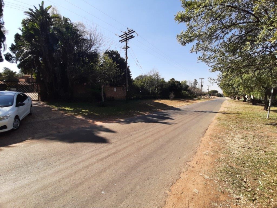 5 Bedroom Property for Sale in Randjesfontein A H Gauteng