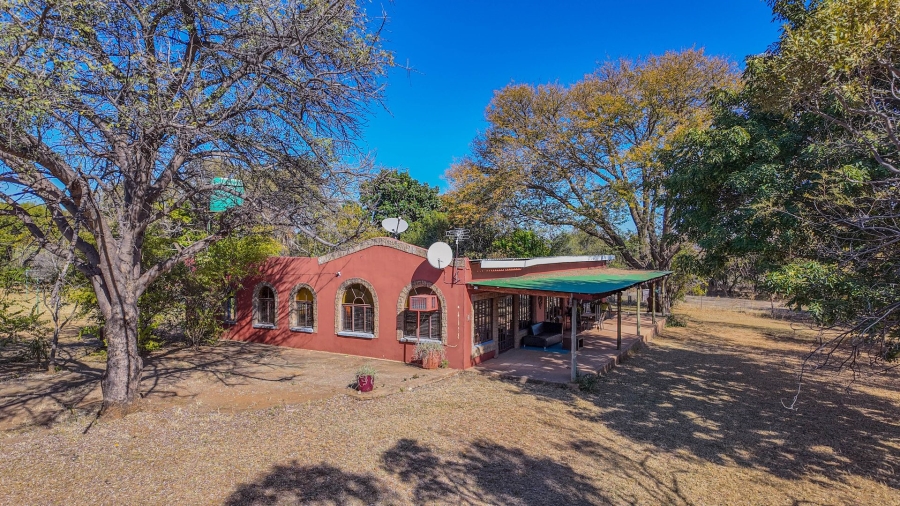 Commercial Property for Sale in Dinokeng Game Reserve Gauteng