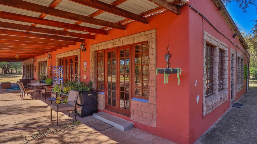 Commercial Property for Sale in Dinokeng Game Reserve Gauteng