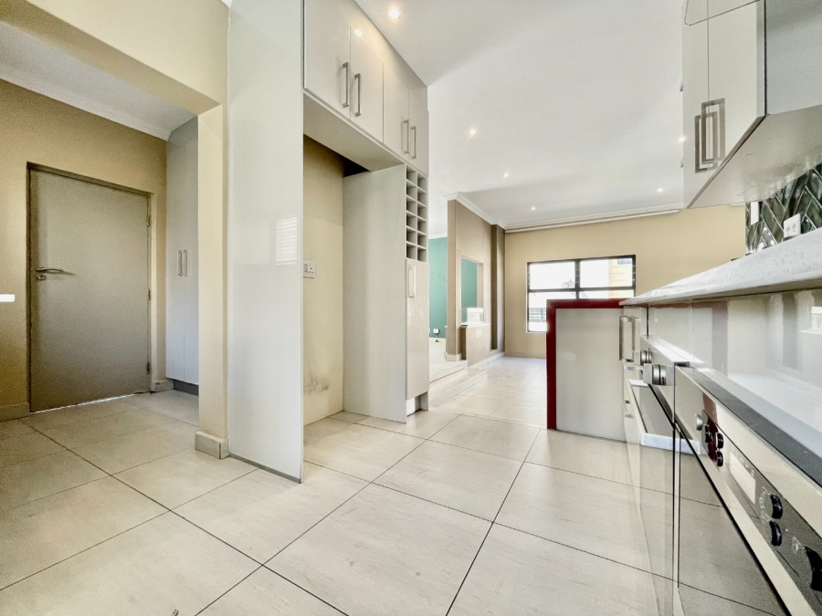 To Let 4 Bedroom Property for Rent in Northgate Gauteng