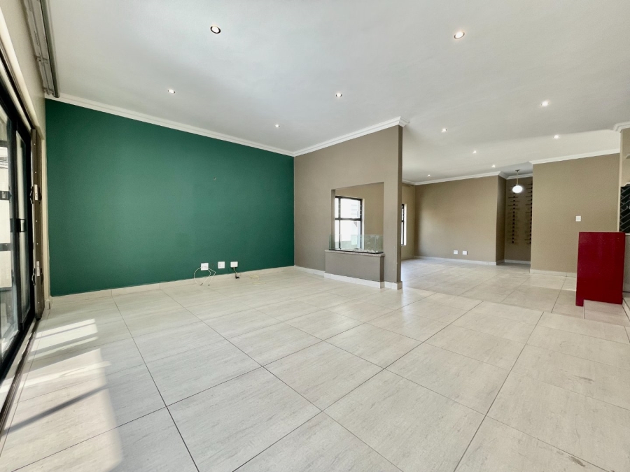 To Let 4 Bedroom Property for Rent in Northgate Gauteng