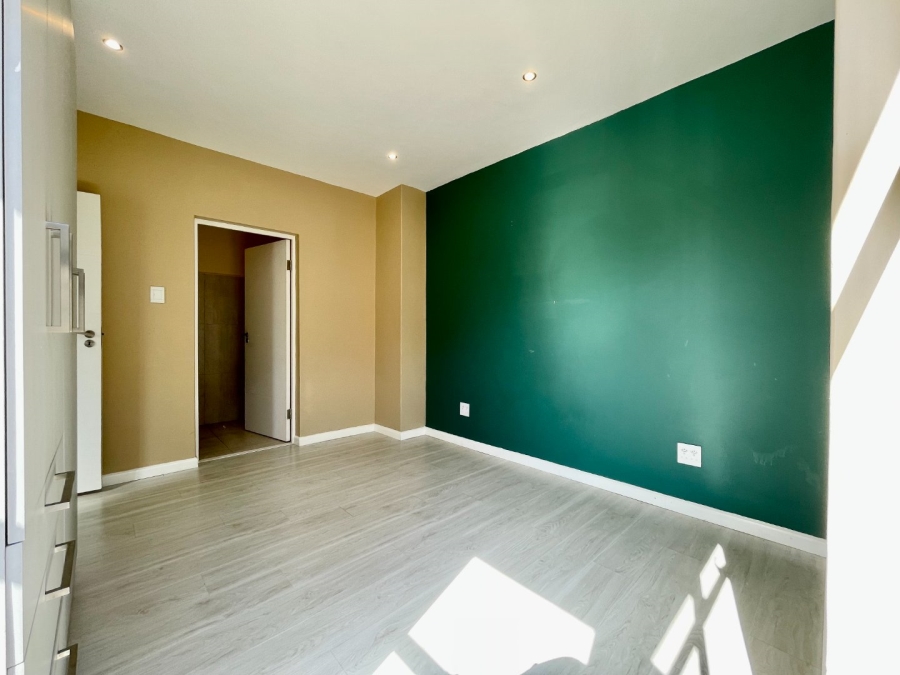 To Let 4 Bedroom Property for Rent in Northgate Gauteng