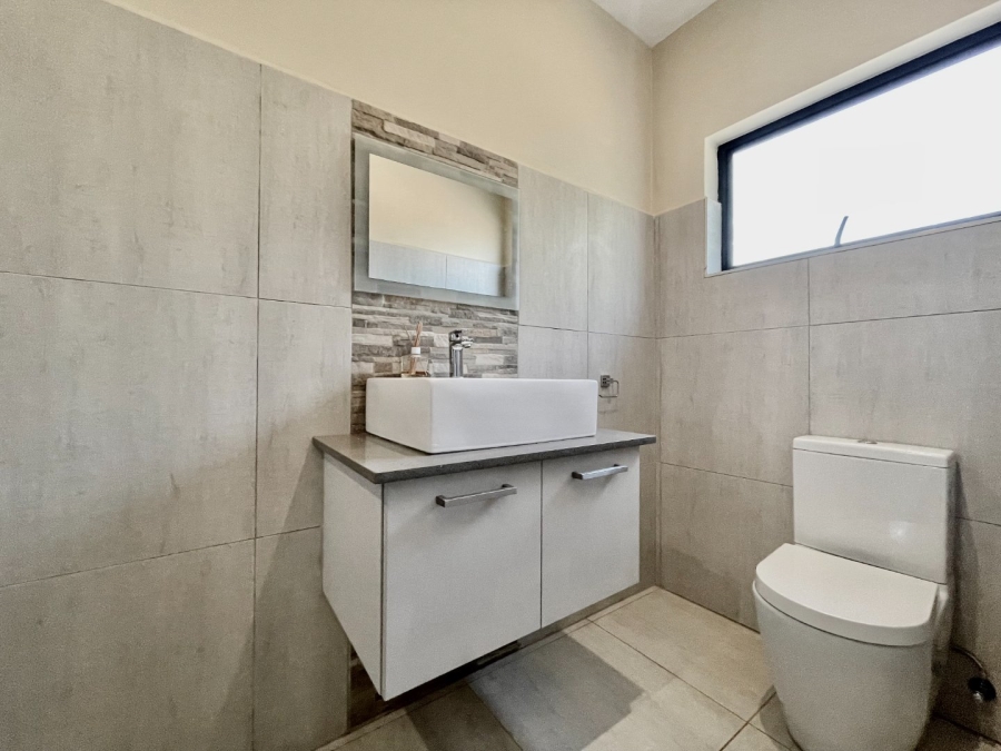 To Let 4 Bedroom Property for Rent in Northgate Gauteng