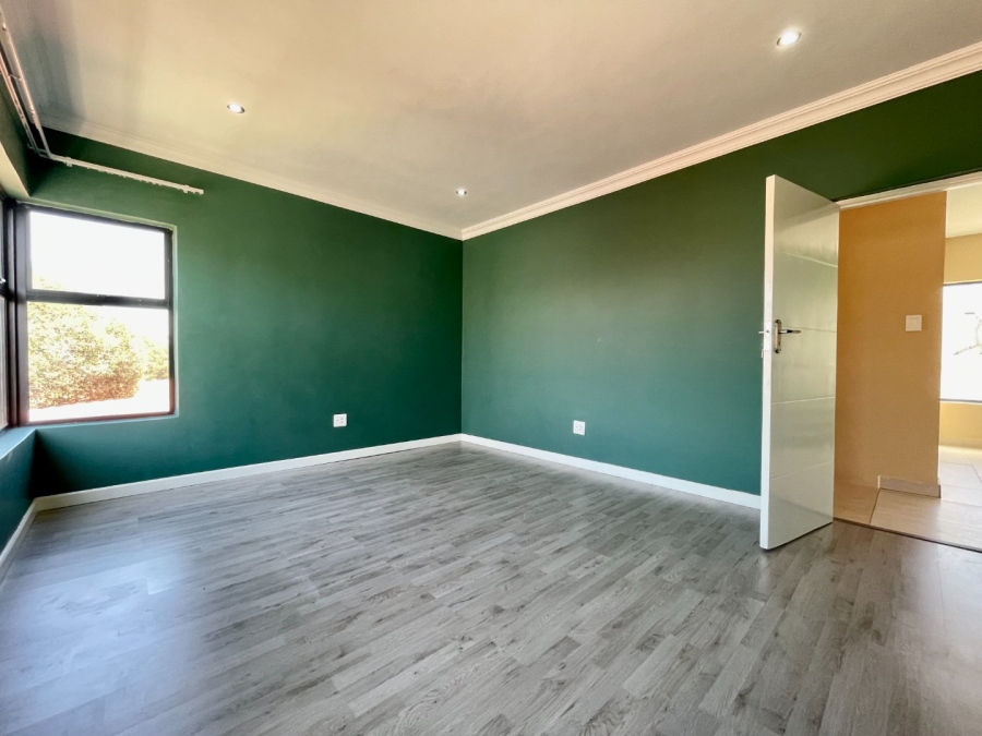 To Let 4 Bedroom Property for Rent in Northgate Gauteng