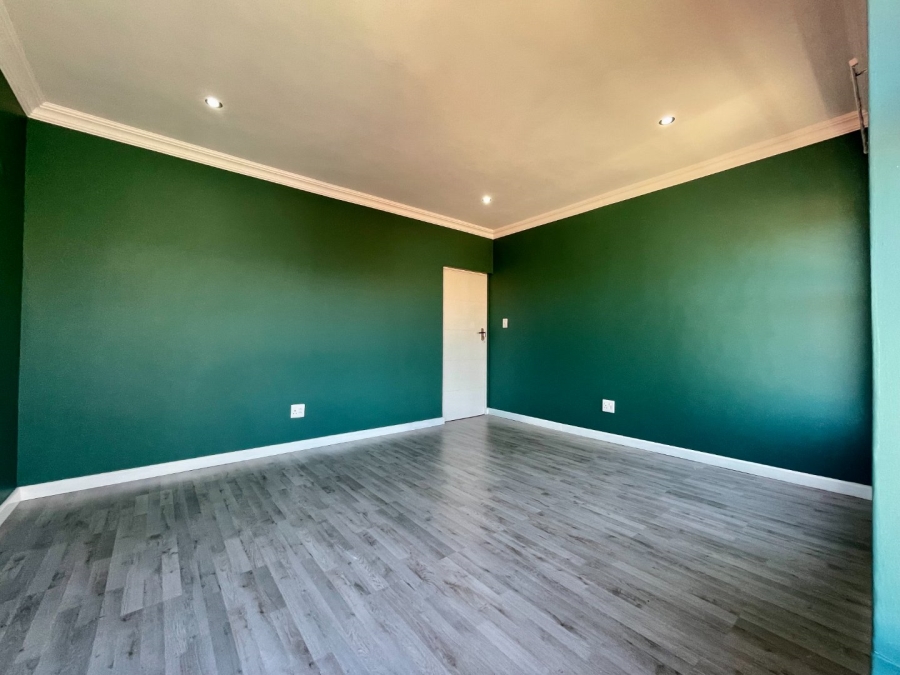 To Let 4 Bedroom Property for Rent in Northgate Gauteng