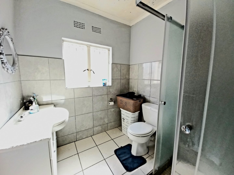 2 Bedroom Property for Sale in De Klerkshof Gauteng