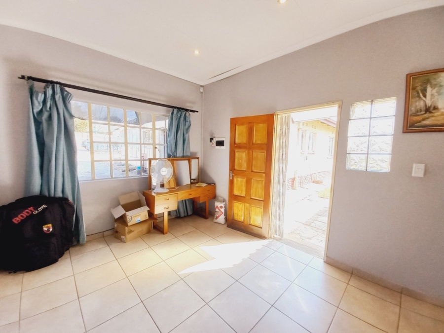 2 Bedroom Property for Sale in De Klerkshof Gauteng