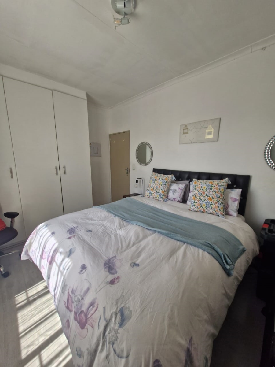 2 Bedroom Property for Sale in North Riding Gauteng