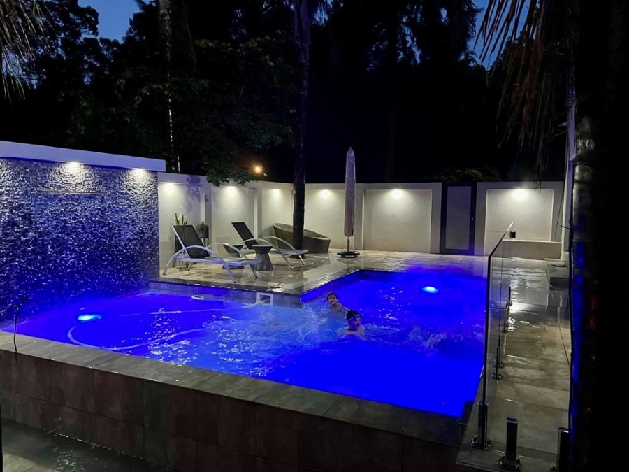 6 Bedroom Property for Sale in Doornkloof Gauteng