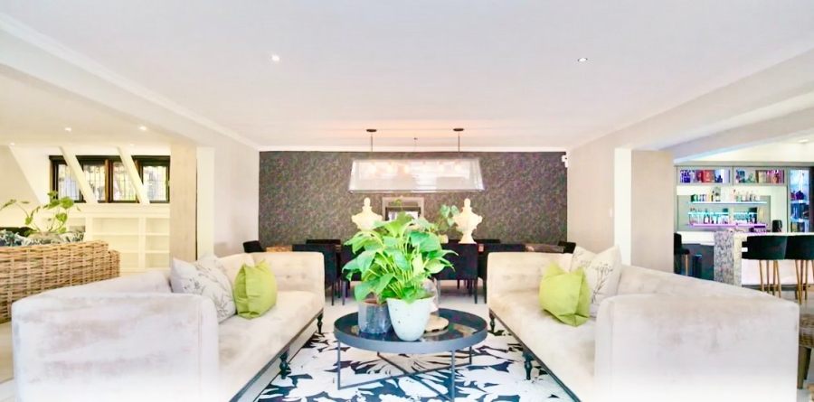 6 Bedroom Property for Sale in Doornkloof Gauteng