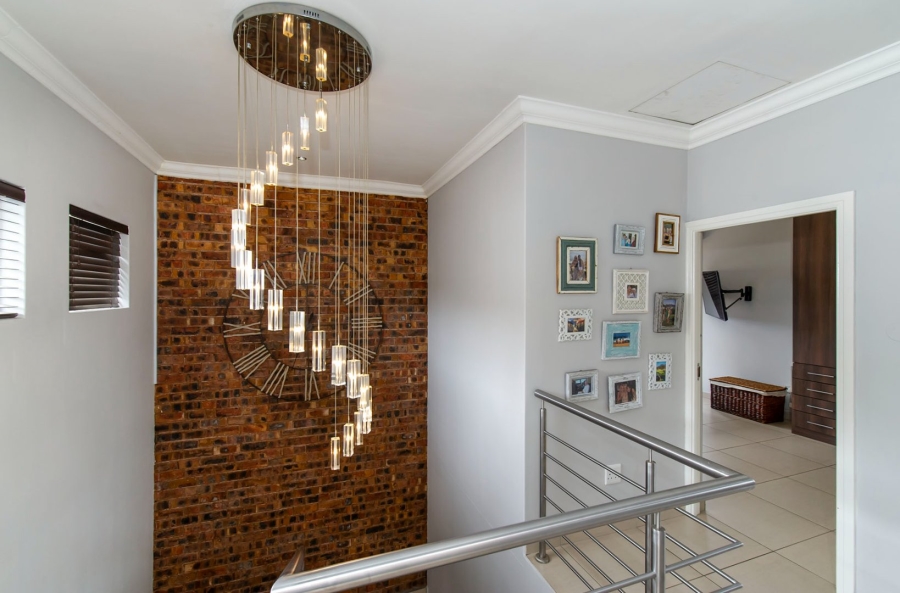 3 Bedroom Property for Sale in Edenvale Central Gauteng