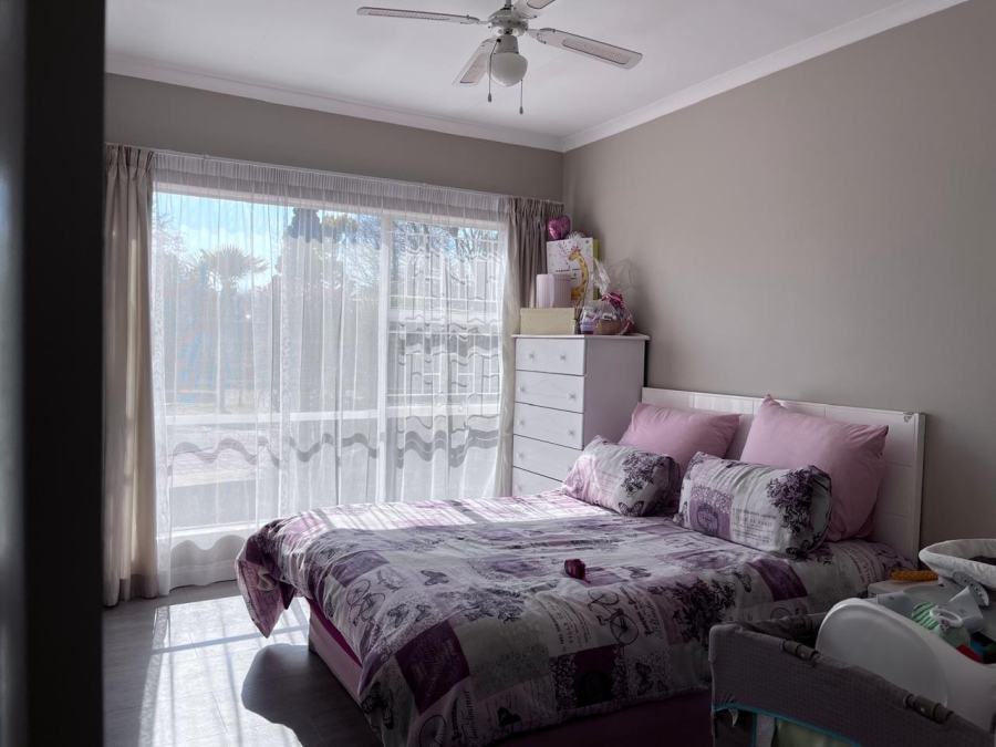 4 Bedroom Property for Sale in Vanderbijlpark SE 2 Gauteng