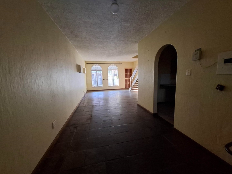 2 Bedroom Property for Sale in Kilner Park Gauteng