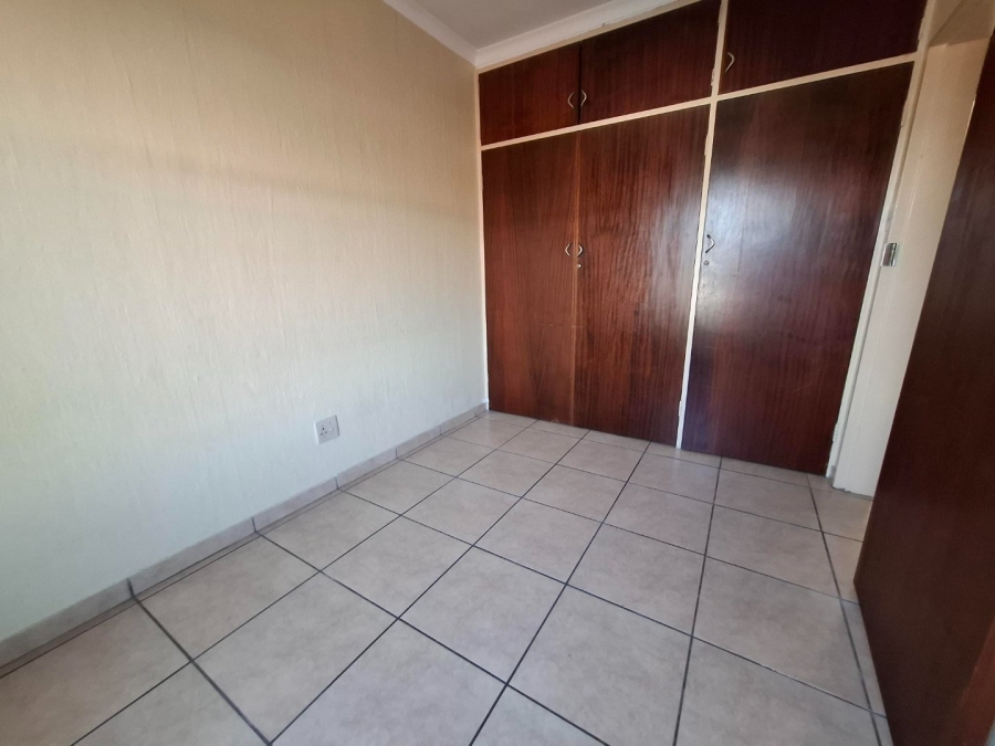 2 Bedroom Property for Sale in Kilner Park Gauteng