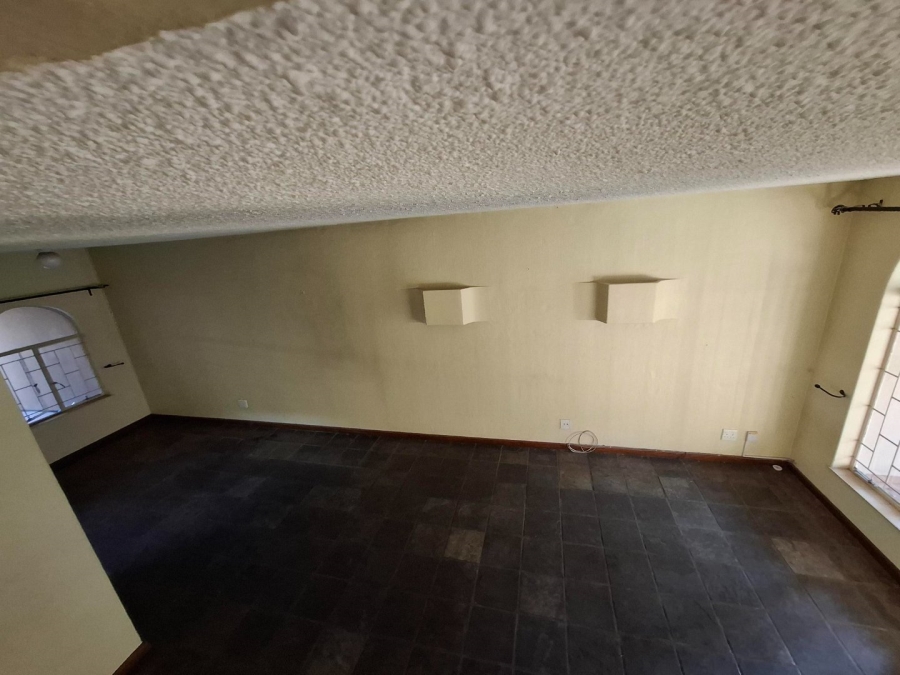 2 Bedroom Property for Sale in Kilner Park Gauteng