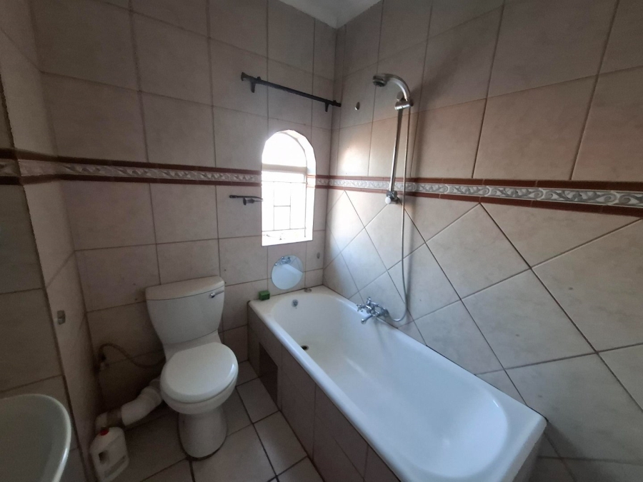 2 Bedroom Property for Sale in Kilner Park Gauteng