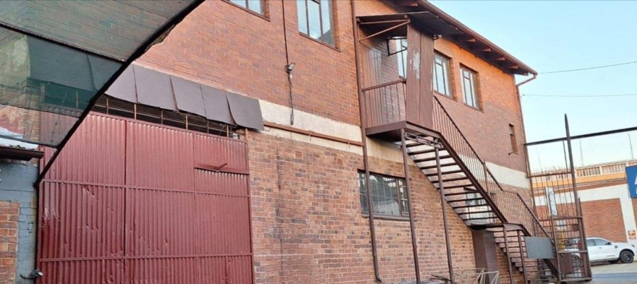  Bedroom Property for Sale in Gezina Gauteng