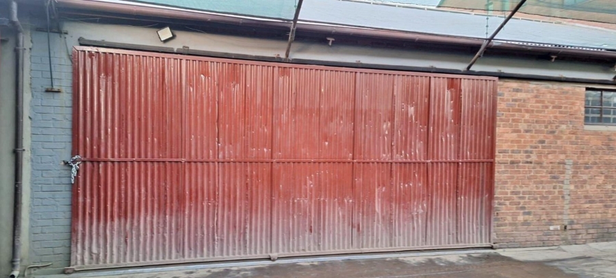  Bedroom Property for Sale in Gezina Gauteng