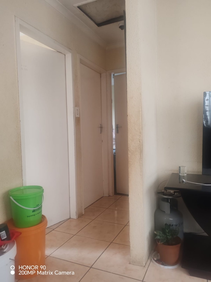 2 Bedroom Property for Sale in Ebony Park Gauteng