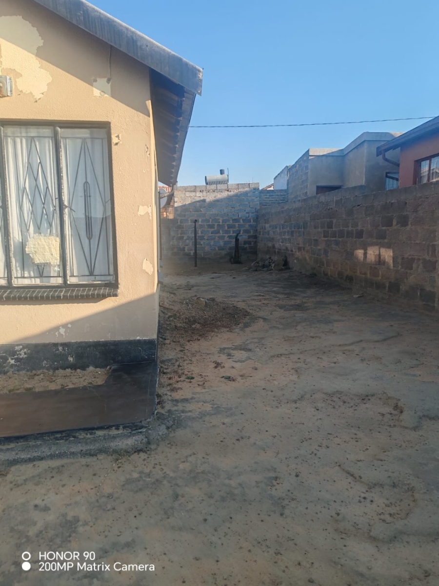 2 Bedroom Property for Sale in Ebony Park Gauteng