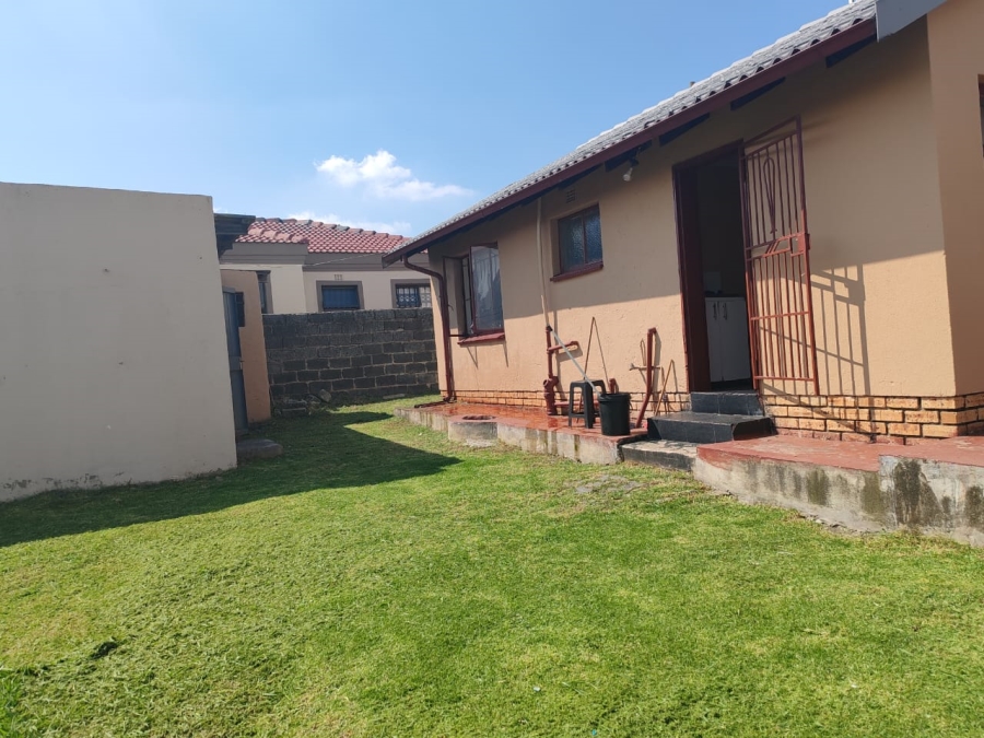 3 Bedroom Property for Sale in Ebony Park Gauteng