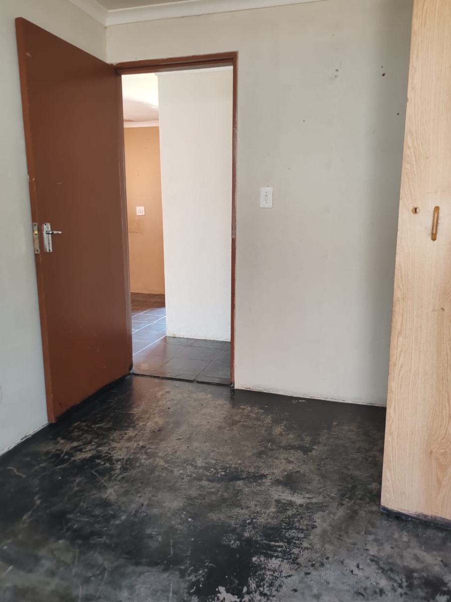 3 Bedroom Property for Sale in Ebony Park Gauteng